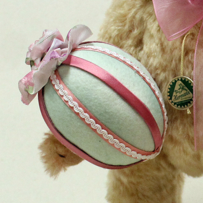 Eduard Mrike Lyrik Bear  Easter 35 cm Teddy Bear by Hermann-Coburg