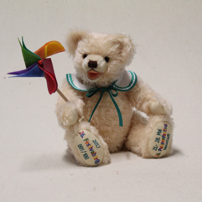 26th Festivalbr 2017 36 cm Teddy Bear by Hermann-Coburg