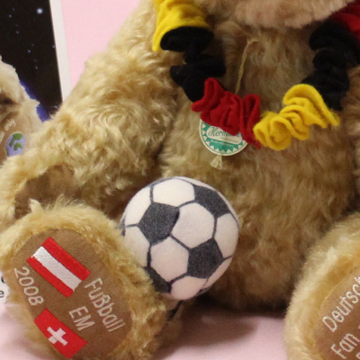 HERMANN Fu�ball B�r 2008 #001 by Hermann-Coburg
