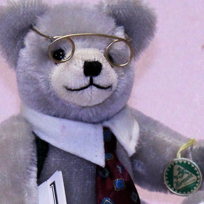 The Teddybear Collector 18 cm Teddy Bear by Hermann-Coburg