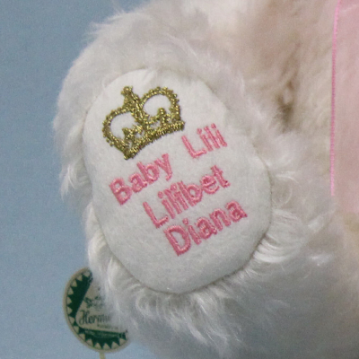 Baby Lili – Lilibet Diana Mountbatten-Windsor 33 cm Teddy Bear