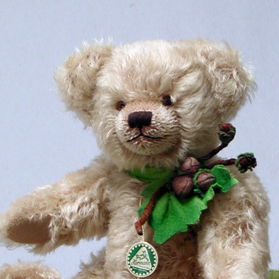 Little Hazelnut Bear Teddy Bear by Hermann-Coburg