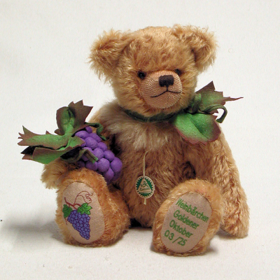 Weinbrchen Goldener Oktober 34 cm<br>Teddybr von Hermann-Coburg