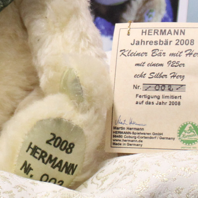 Kleiner B�r mit Herz der HERMANN Jahresb�r 2008 #002 von Hermann-Coburg