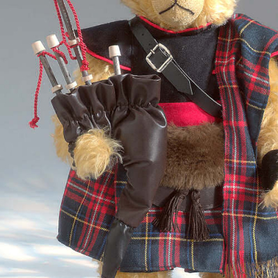 Bagpiper - Dudelsackspieler Teddybr von Hermann-Coburg