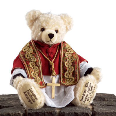 Papst Benedikt XVI Teddybär von Hermann-Coburg