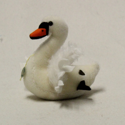 Mohair Swan Lohengrin 15 cm Teddy Bear by Hermann-Coburg