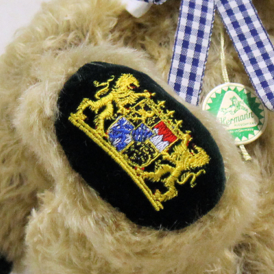 Bavarian Bear  - Gott mit dir, du Land der Bayern 36 cm Teddybär von Hermann-Coburg