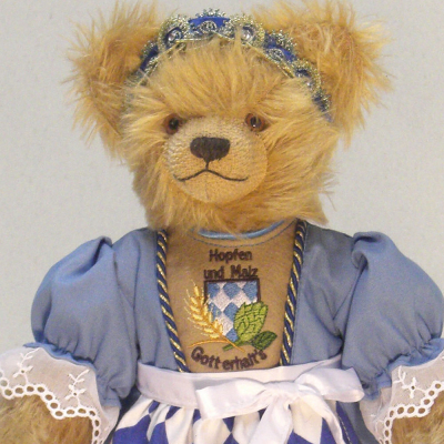 Bayerische Bierkönigin 37 cm Teddy Bear by Hermann-Coburg