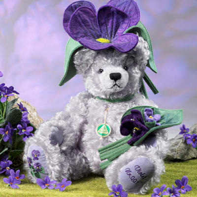 Violet Teddybr von Hermann-Coburg