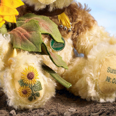 Sonnenblume - Sunflower Teddy Bear by Hermann-Coburg