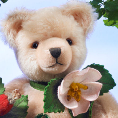 Heckenrose Wild Rose Teddy Bear by Hermann-Coburg