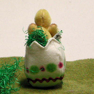 Little Chicky in the Easter Egg 7 cm  by Hermann-Coburg