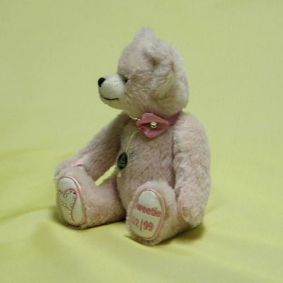 Sweetie  Valentine 2015 Teddybr von Hermann-Coburg