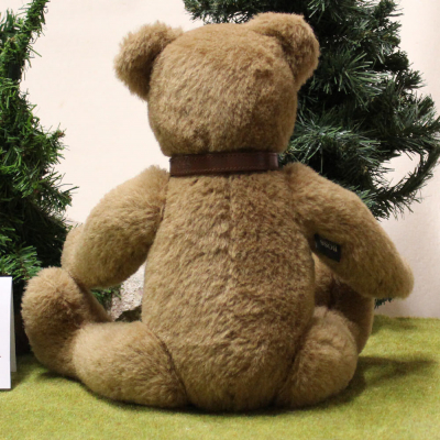 Hugo Boss Kaschmir Br C 10. Dezember von Hermann-Coburg