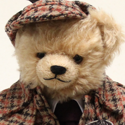 Sherlock Holmes Teddybr von Hermann-Coburg