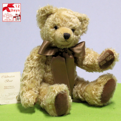 1. Tag Altgold-farbener Celebration Bear 40 cm Teddy Bear by Hermann-Coburg