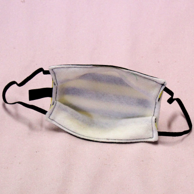 Wiederverwendbare Mund- und Nasen-Behelfsmaske Modell Coburg  mit Hygiene Vlies