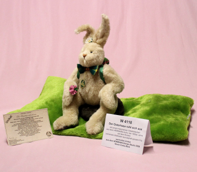 Der Osterhase ruht sich aus von Hermann-Coburg