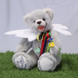 Kleiner Friedensbär #01 36 cm Teddybär von Hermann-Coburg Kleiner Friedensbär #01 36 cm Teddybär von Hermann-Coburg