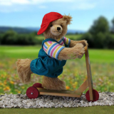 Scooter Rolfi 32 cm Teddy Bear by Hermann-Coburg Scooter Rolfi 32 cm Teddy Bear by Hermann-Coburg