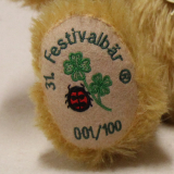 Festivalbär® 2023 34 cm Teddybär von Hermann-Coburg Festivalbär® 2023 34 cm Teddybär von Hermann-Coburg