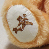 HERMANN Jahresbär 2024 35 cm Teddybär von Hermann-Coburg HERMANN Jahresbär 2024 35 cm Teddybär von Hermann-Coburg