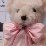 Teddy Rosanna der große HERMANN Jahresbär 1994 von Hermann-Coburg Teddy Rosanna der große HERMANN Jahresbär 1994 von Hermann-Coburg