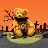 Kleiner Halloween Teddy 2024 Teddy Bear goes Halloween 29 cm Teddybär von Hermann-Coburg Kleiner Halloween Teddy 2024 Teddy Bear goes Halloween 29 cm Teddybär von Hermann-Coburg