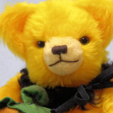 Sweet Halloween Teddy 2024 Ein Kürbis-Kind zum Schmusen 29 cm Teddybär von Hermann-Coburg Sweet Halloween Teddy 2024 Ein Kürbis-Kind zum Schmusen 29 cm Teddybär von Hermann-Coburg