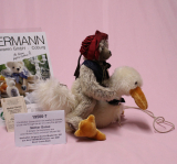 Mother Goose #001 von Hermann-Coburg Mother Goose #001 von Hermann-Coburg