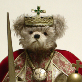 Karl der Große Teddybär von Hermann-Coburg Karl der Große Teddybär von Hermann-Coburg