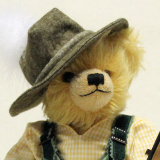 Bayerischer Schützenkönig 36 cm Teddybär von Hermann-Coburg Bayerischer Schützenkönig 36 cm Teddybär von Hermann-Coburg