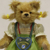 Bavarian Marksmens Girl 34 cm Teddy Bear by Hermann-Coburg Bavarian Marksmens Girl 34 cm Teddy Bear by Hermann-Coburg