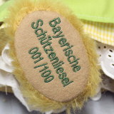 Bavarian Marksmens Girl 34 cm Teddy Bear by Hermann-Coburg Bavarian Marksmens Girl 34 cm Teddy Bear by Hermann-Coburg