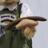 Der Bratwurst Brater 37 cm Teddybär von Hermann-Coburg Der Bratwurst Brater 37 cm Teddybär von Hermann-Coburg