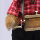 Kleiner Straßen-Musikant 35 cm (Kleinstlimitierung) Kleiner Straßen-Musikant 35 cm (Kleinstlimitierung)