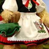 Rotkäppchen Teddy Bear by Hermann-Coburg Rotkäppchen Teddy Bear by Hermann-Coburg