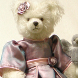Aschenputtel (Cinderella) Teddybär von Hermann-Coburg Aschenputtel (Cinderella) Teddybär von Hermann-Coburg