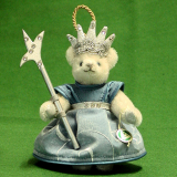 Kleine Eisprinzessin 14 cm Teddybär von Hermann-Coburg Kleine Eisprinzessin 14 cm Teddybär von Hermann-Coburg