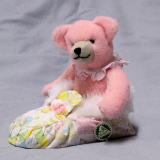 Sleeping in a Shoe - Baby Girl 22 cm Teddy Bear by Hermann-Coburg Sleeping in a Shoe - Baby Girl 22 cm Teddy Bear by Hermann-Coburg
