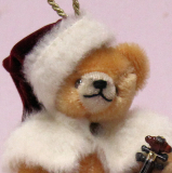 Kleiner Weihnachtsmusikant 13 cm Teddybär von Hermann-Coburg Kleiner Weihnachtsmusikant 13 cm Teddybär von Hermann-Coburg