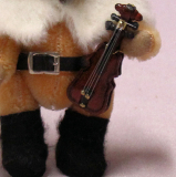 Kleiner Weihnachtsmusikant 13 cm Teddybär von Hermann-Coburg Kleiner Weihnachtsmusikant 13 cm Teddybär von Hermann-Coburg