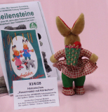 Historisches HERMANN Hasenmädel mit Körbchen von Hermann-Coburg Historisches HERMANN Hasenmädel mit Körbchen von Hermann-Coburg