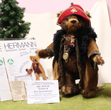 Herr Drosselmeyer aus der Nussknacker Suite #001 B 11. Dezember von Hermann-Coburg Herr Drosselmeyer aus der Nussknacker Suite #001 B 11. Dezember von Hermann-Coburg