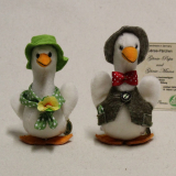 Gänse-Pärchen Gänse-Papa und Gänse Mama (Set auf 2 Gänsen) 14 cm Teddybär von Hermann-Coburg Gänse-Pärchen Gänse-Papa und Gänse Mama (Set auf 2 Gänsen) 14 cm Teddybär von Hermann-Coburg