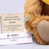 Unikat Ich bin ein Bär, holt mich hier raus by Hermann-Coburg Unikat Ich bin ein Bär, holt mich hier raus by Hermann-Coburg