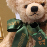 Unikat Der Bär mit dem laufenden Hund von Hermann-Coburg Unikat Der Bär mit dem laufenden Hund von Hermann-Coburg