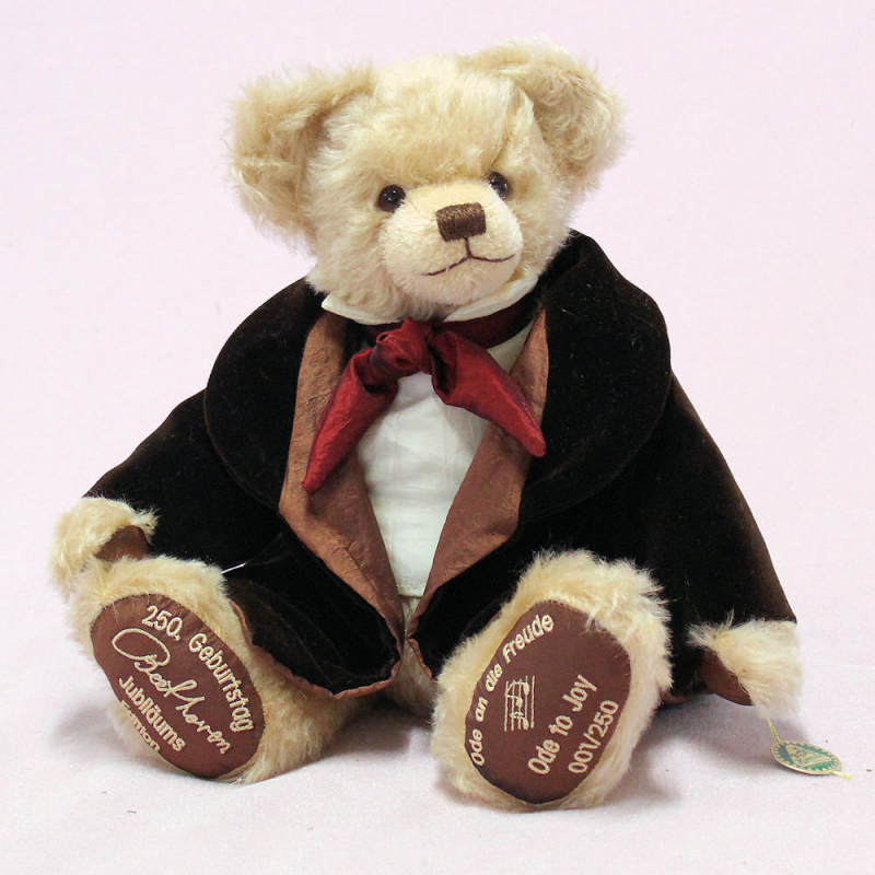 Ludwig van Beethoven - Jubilums-Edition 2020 38 cm Teddy Bear by Hermann-Coburg
