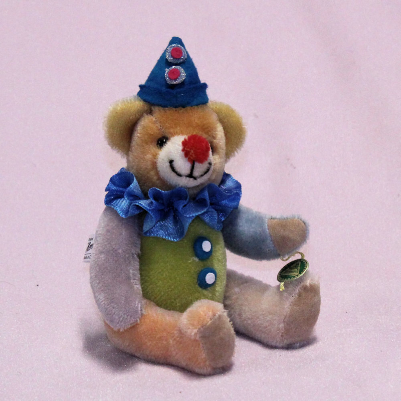 Kleiner Karnevals-Teddy Helau 18 cm Teddybr von Hermann-Coburg